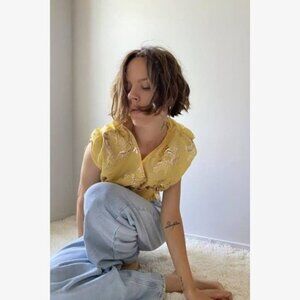 NWOT Zara yellow & gold metallic fibre accent smocked waist top, XS